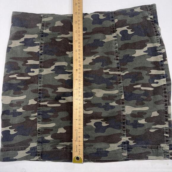 Y2K 90s We The Free People Distressed Faded Denim Mini Skirt Women’s Size 6 - Picture 7 of 9